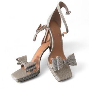 INC International Concepts Silver Bow Heels